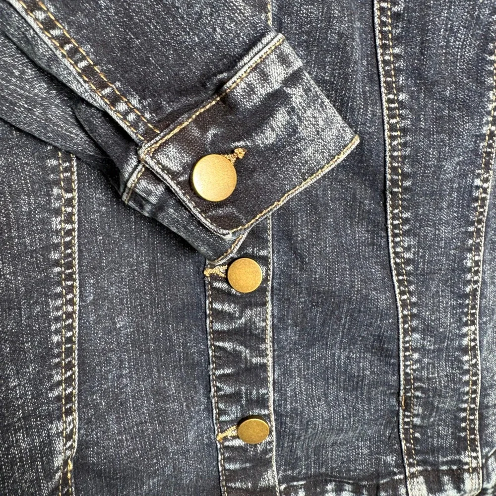 NWT LOGO Lori Goldstein Sz 0 Acid Wash Denim Chore Jacket‎ Frayed Hem Shacket